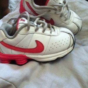 Toddler Nike shocks