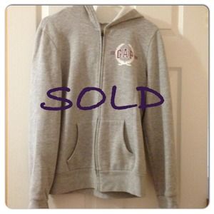 💢SOLD💢GAP zipper down sweater