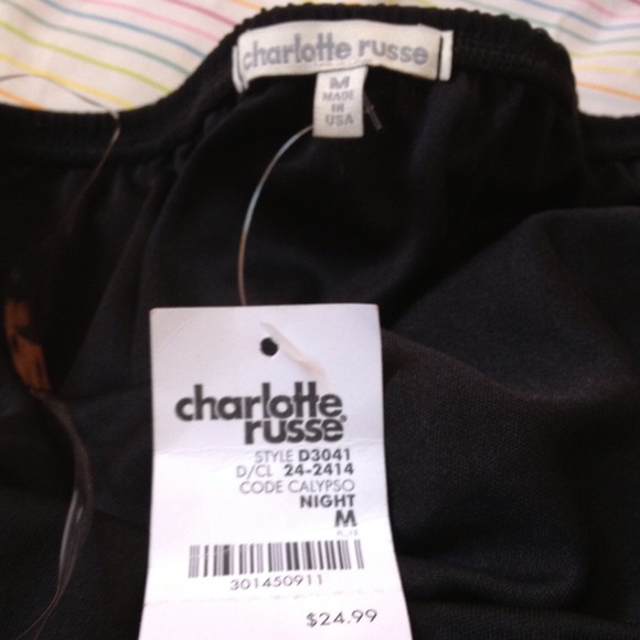 Dress - Picture 2 of 2