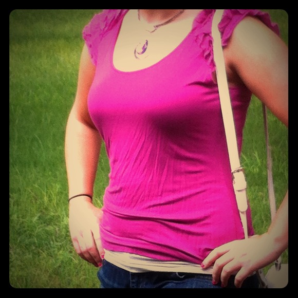 Very cute fuschia top!!