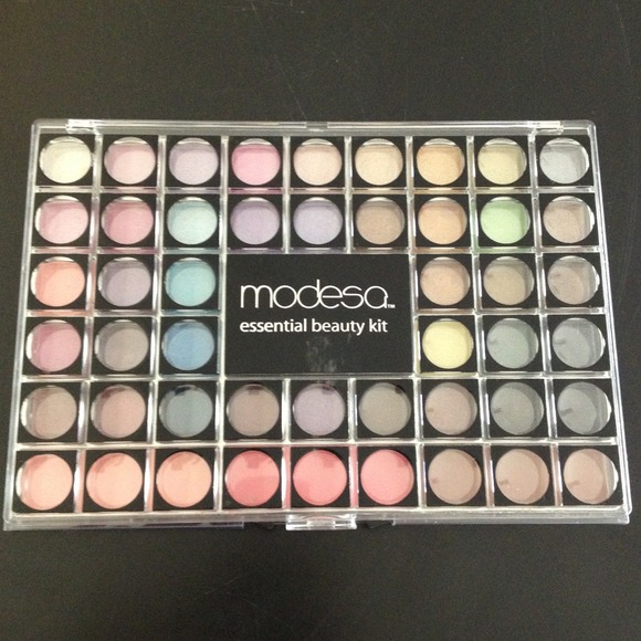 Modesa Beauty Kit