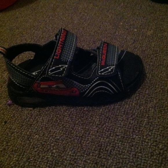 Little boy size 7 sandals