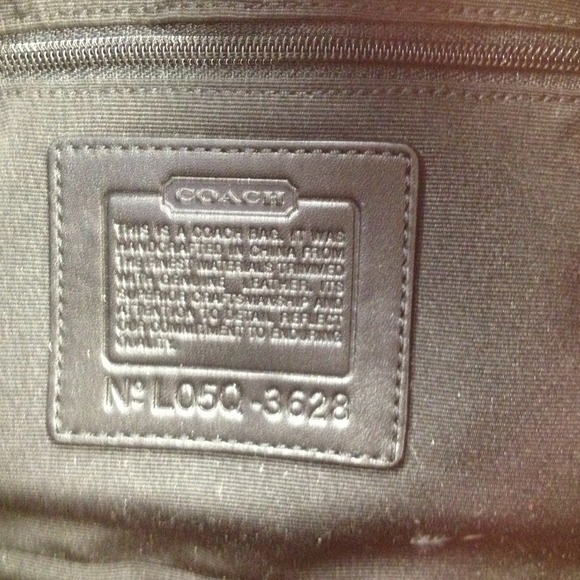 Black Coach bag - Picture 2 of 3