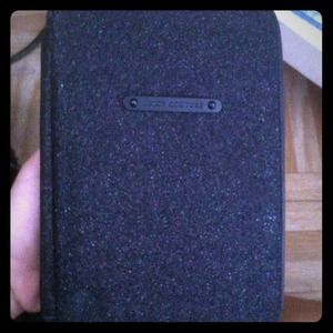 Juicy Couture e-reader case!!