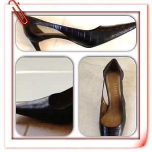 Black LAUREN by RALPH LAUREN heels Gently Used