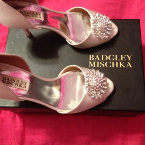 Beautiful heels you can wear in any occasion