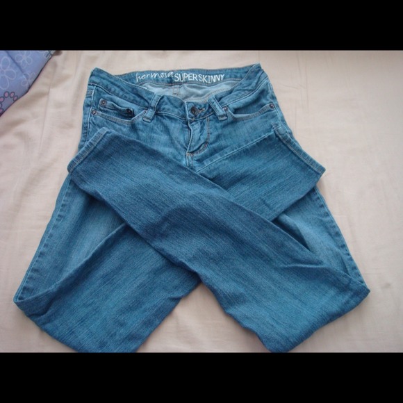 Bullhead Jeans.