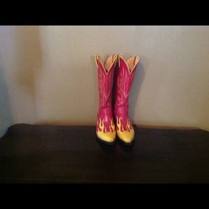Women's hand made leather boots