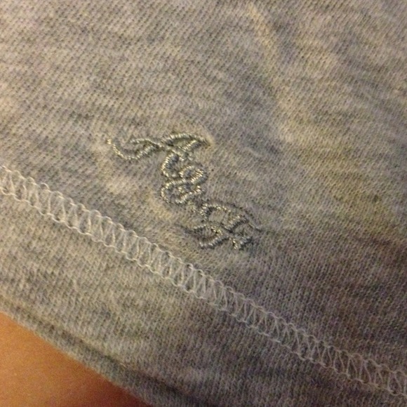 Gray Abercrombie Lacie Cami! - Picture 4 of 4