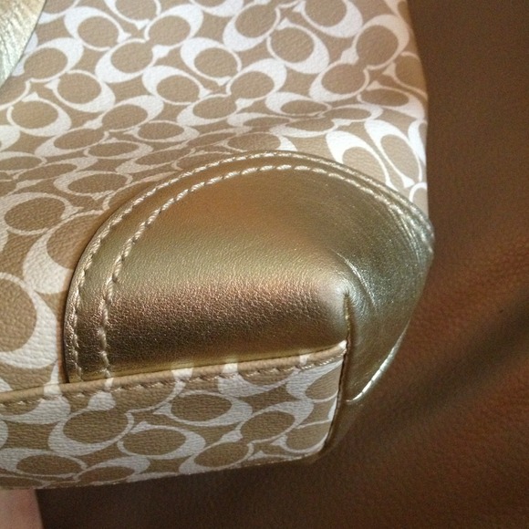 ❤SOLD❤ Authentic coach handbag with dust bag - Picture 4 of 4