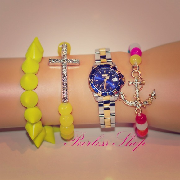 Jewelry - Arm candy bracelet