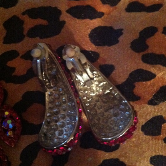 Hot pink jewelry - Picture 3 of 4