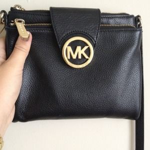 Michael Kors cross body black leather bag