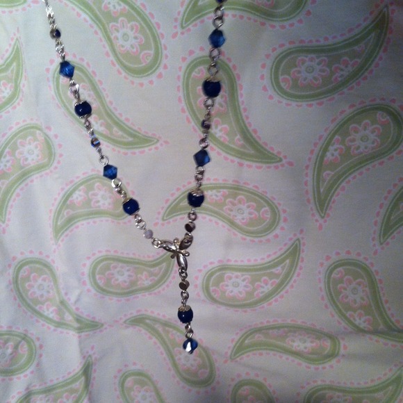 Neck lace; Blue glass gems with dangling flower - Picture 3 of 3