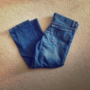 Aeropostale jean capris! Super cute! 💗