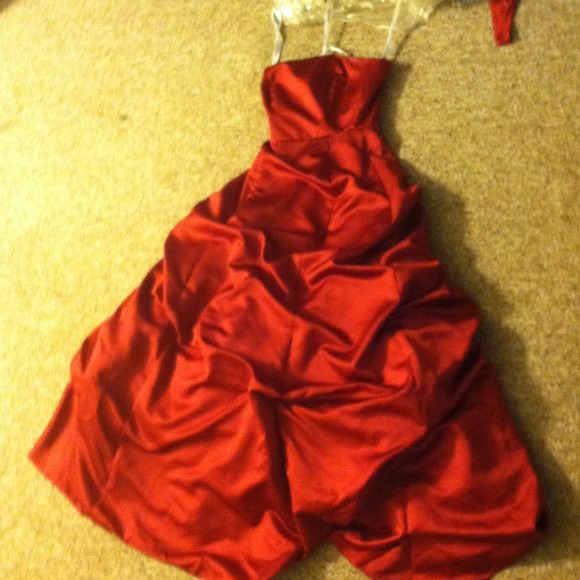 A bridesmaids dress size 2