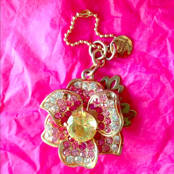 Gorgeous Juicy Couture Flower KeyChain 🌸