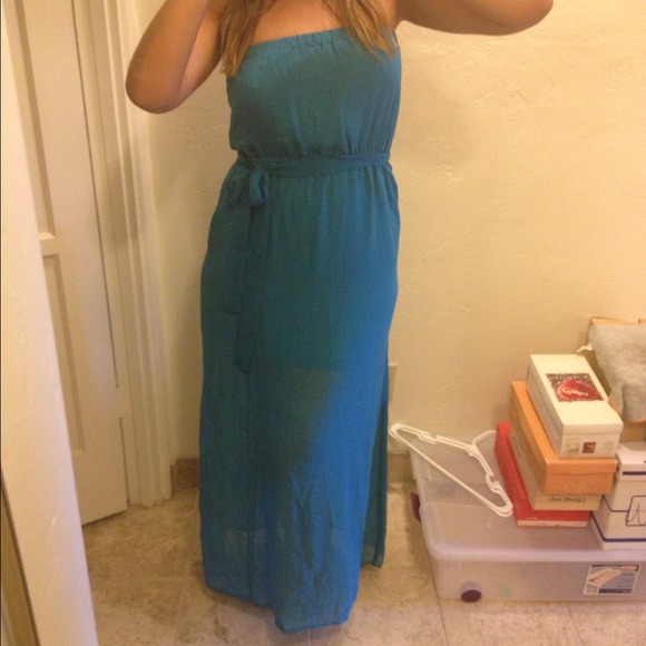 Strapless Turquoise Maxi - Picture 3 of 3