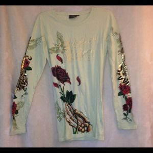 Long sleeve t-shirt