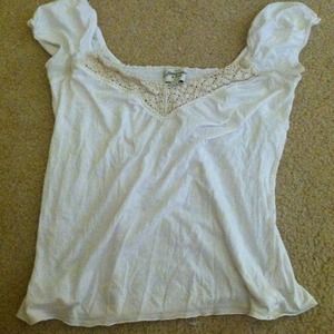 Med-large Abercrombie and Fitch baby doll tee