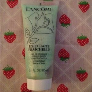 New Lancôme scrub *for Cara*