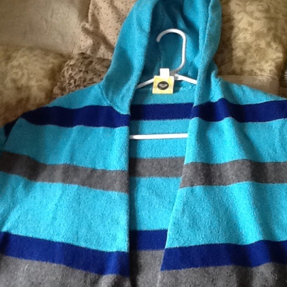 Roxy blue striped shirtsleeved sweater - Picture 4 of 5