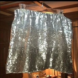 SOLD!!!! NWT Sfera sequin skirt, Sz medium