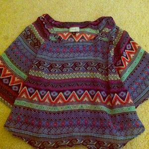 Cute tribal print shirt :)