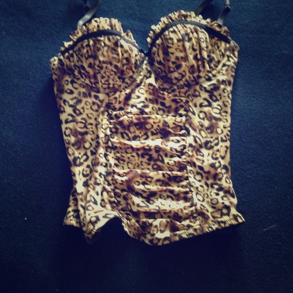 34B cheetah bustier with adjustable straps