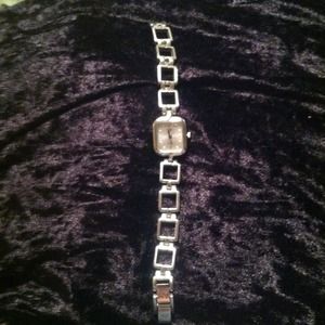 Silver NY Quartz Watch Ladies
