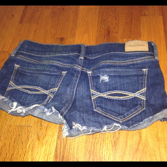 A&F shorts - Picture 2 of 2
