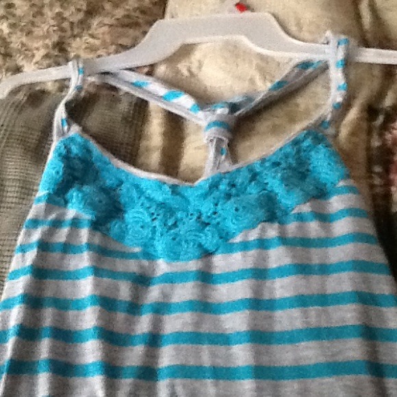 Cool Blue Striped Summer Top - Picture 4 of 4