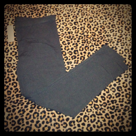 ⬇️REDUCED⬇️Cropped Leggings ❤