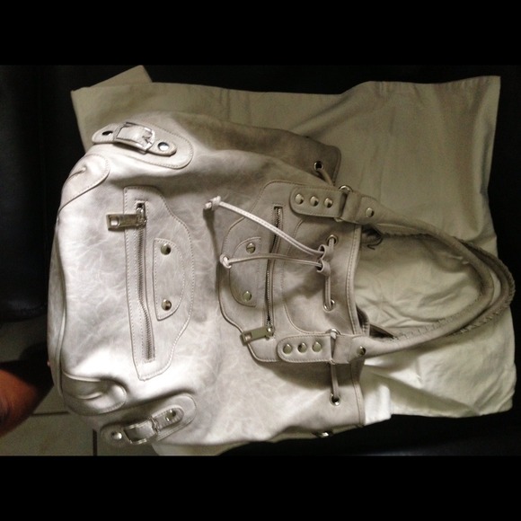 Large purse reduced !!!!!😀😊