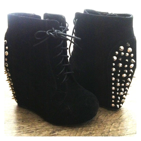 Spiked Wedge Boots