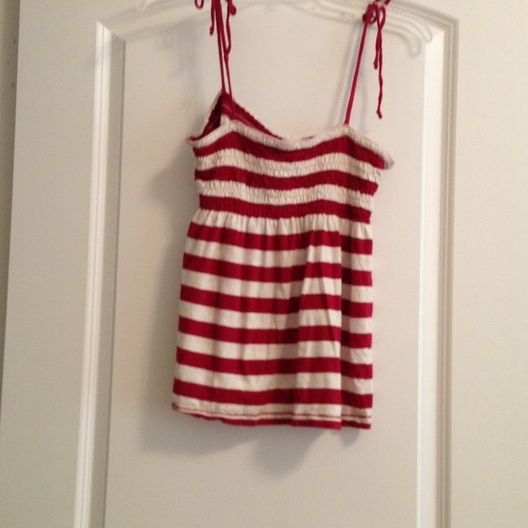 Tank top - Picture 1 of 1