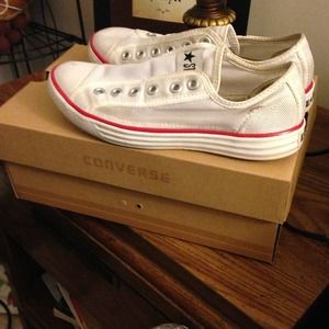 Converse Sneakers!!!!
