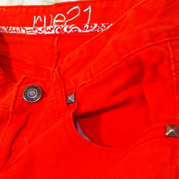 Orange straight fit jeans! Rue 21 size 3/4 - Picture 2 of 3