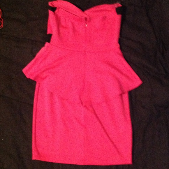 Pink peplum dress ^^^Reduced^^^ - Picture 2 of 2
