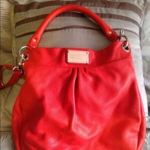100% authentic Marc Jacobs red hot hillier bag!!!!