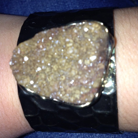 Bracelet - Picture 2 of 2