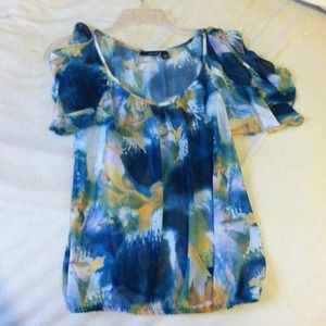 Cute summer shirt !