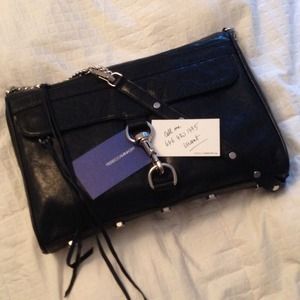 M.A.C DAddy Crossbody🎉REDUCED🎉