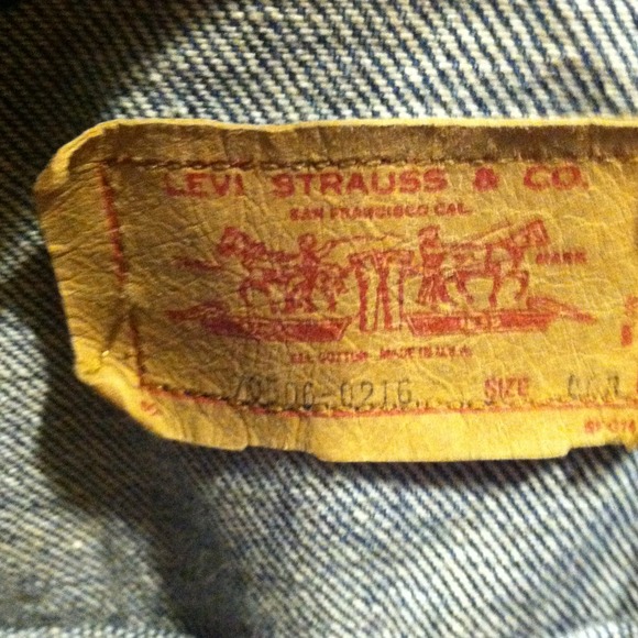 Levi Strauss jean jacket - Picture 2 of 3