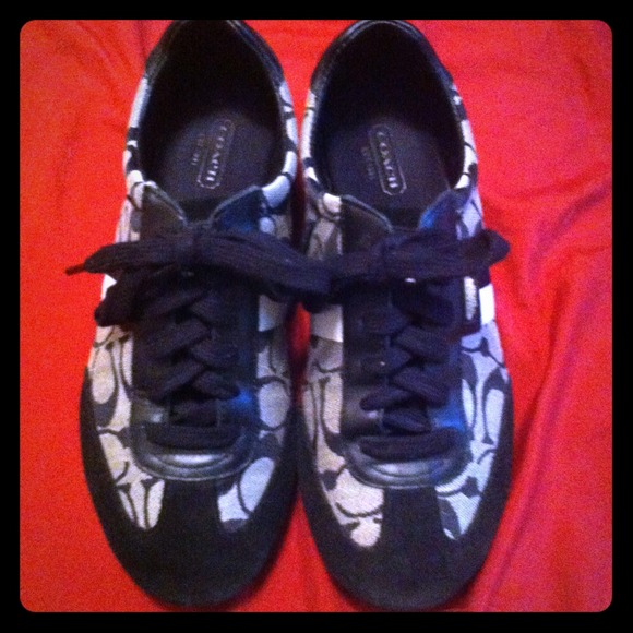 $$REDUCED PRICE$$ COACH SNEAKERS NO TRADE ITEM**