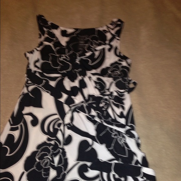 Black and white sun dress.