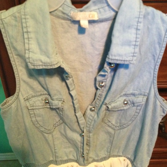 Jean and off white dress - Picture 2 of 4