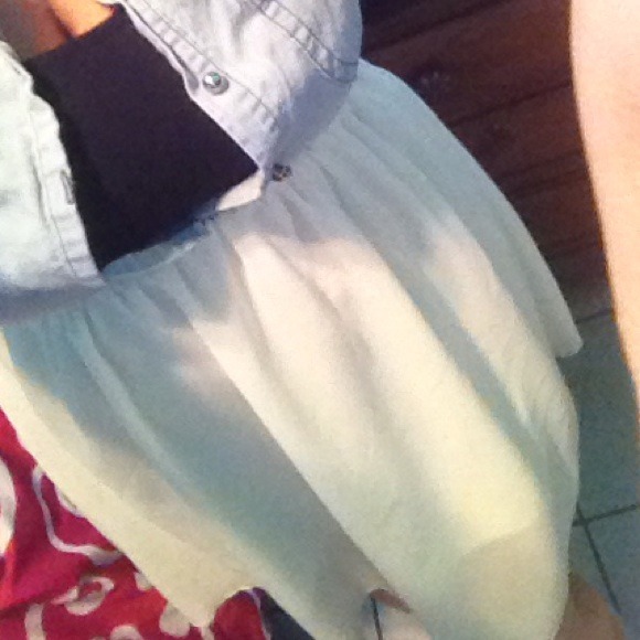 Jean and off white dress - Picture 3 of 4