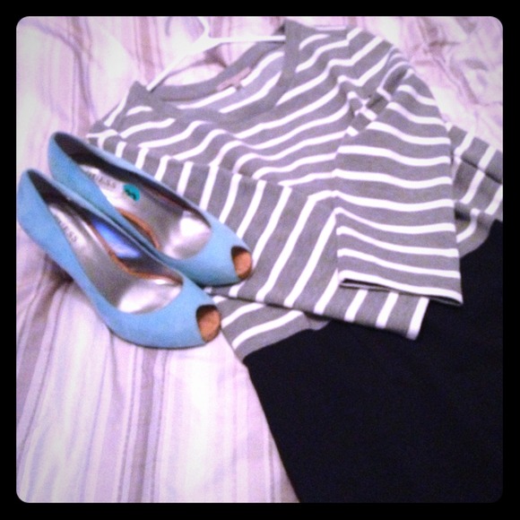 Gap 3/4 length sleeve dress. Nwot never worn