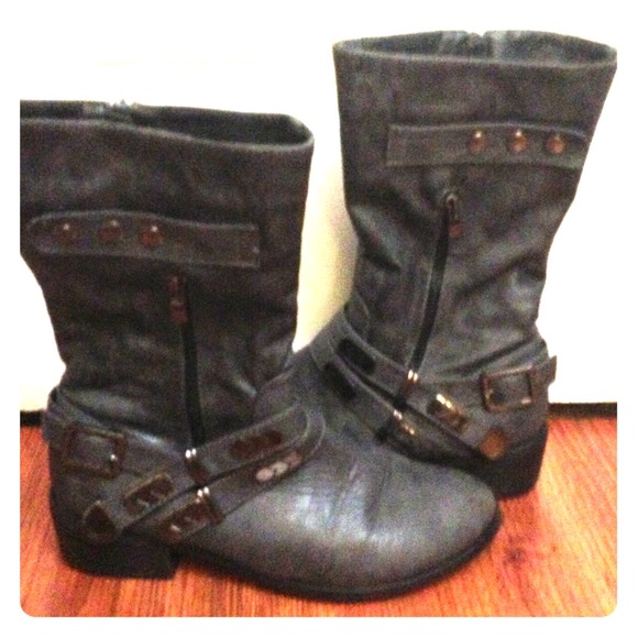 Grey nature breeze zip up boots